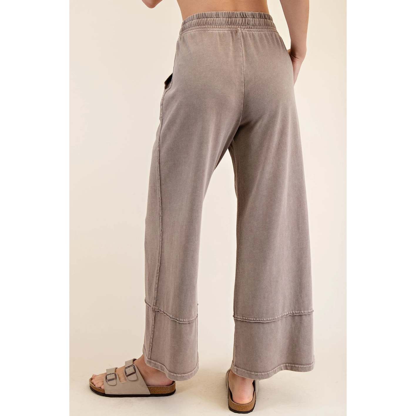 Mineral Washed Wide Leg Pant - Mocha