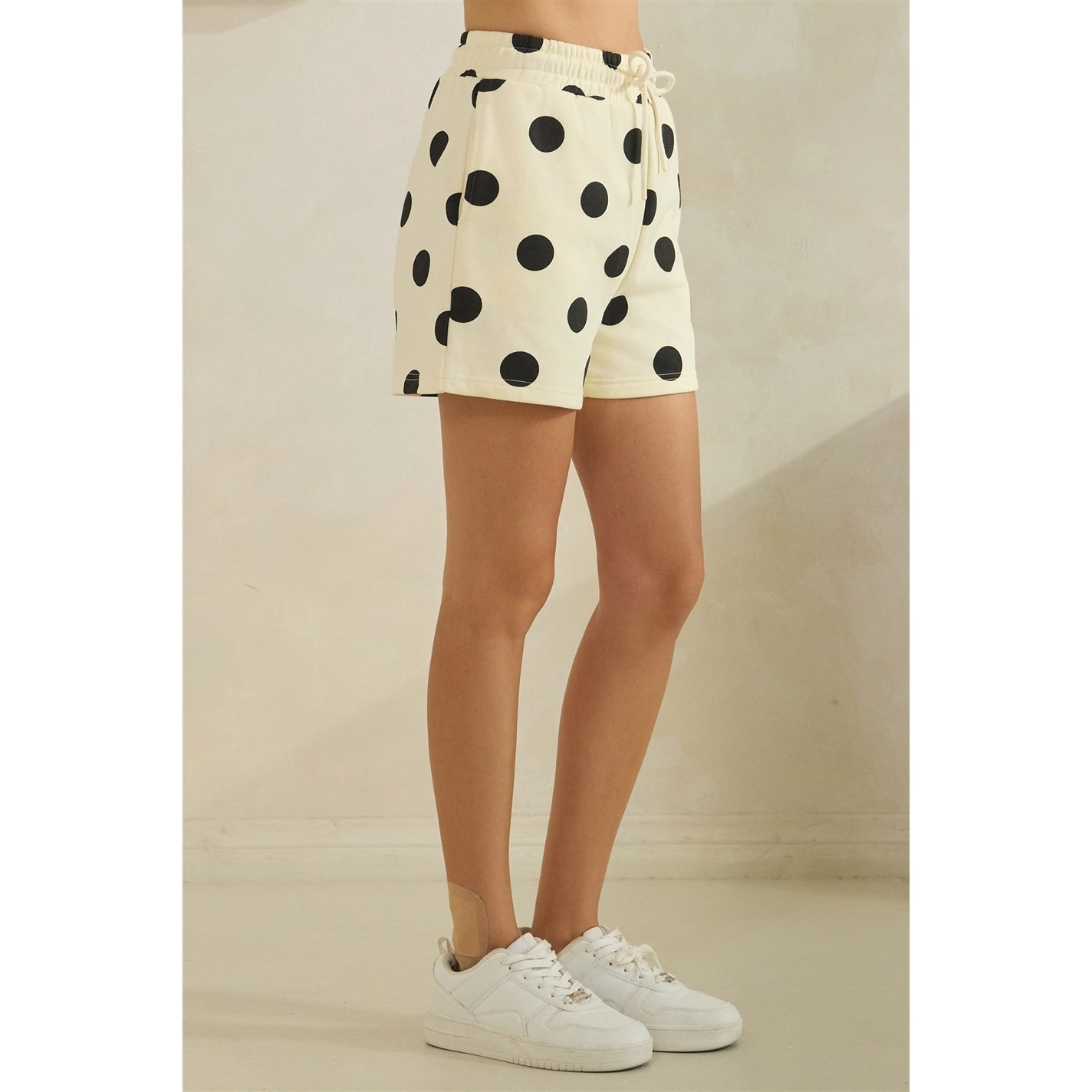 Polka Dot Sweatshorts - Black/Cream