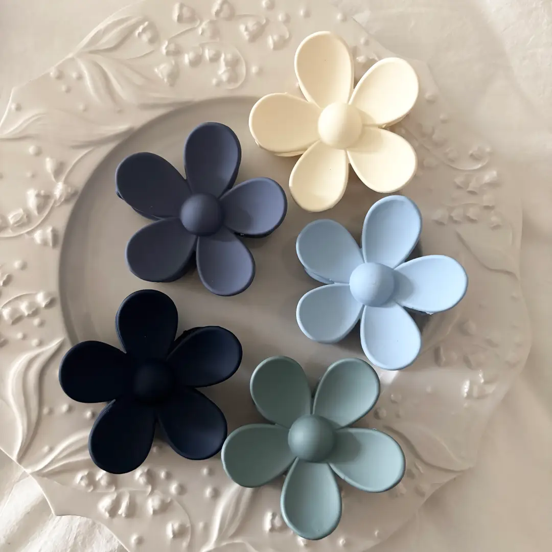 Bloom Hair Claw Clip (Ava Assorted)