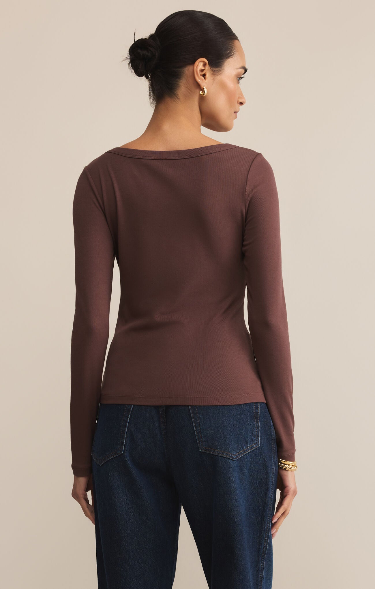 Second Skin Scoop Neck Top - Sandalwood