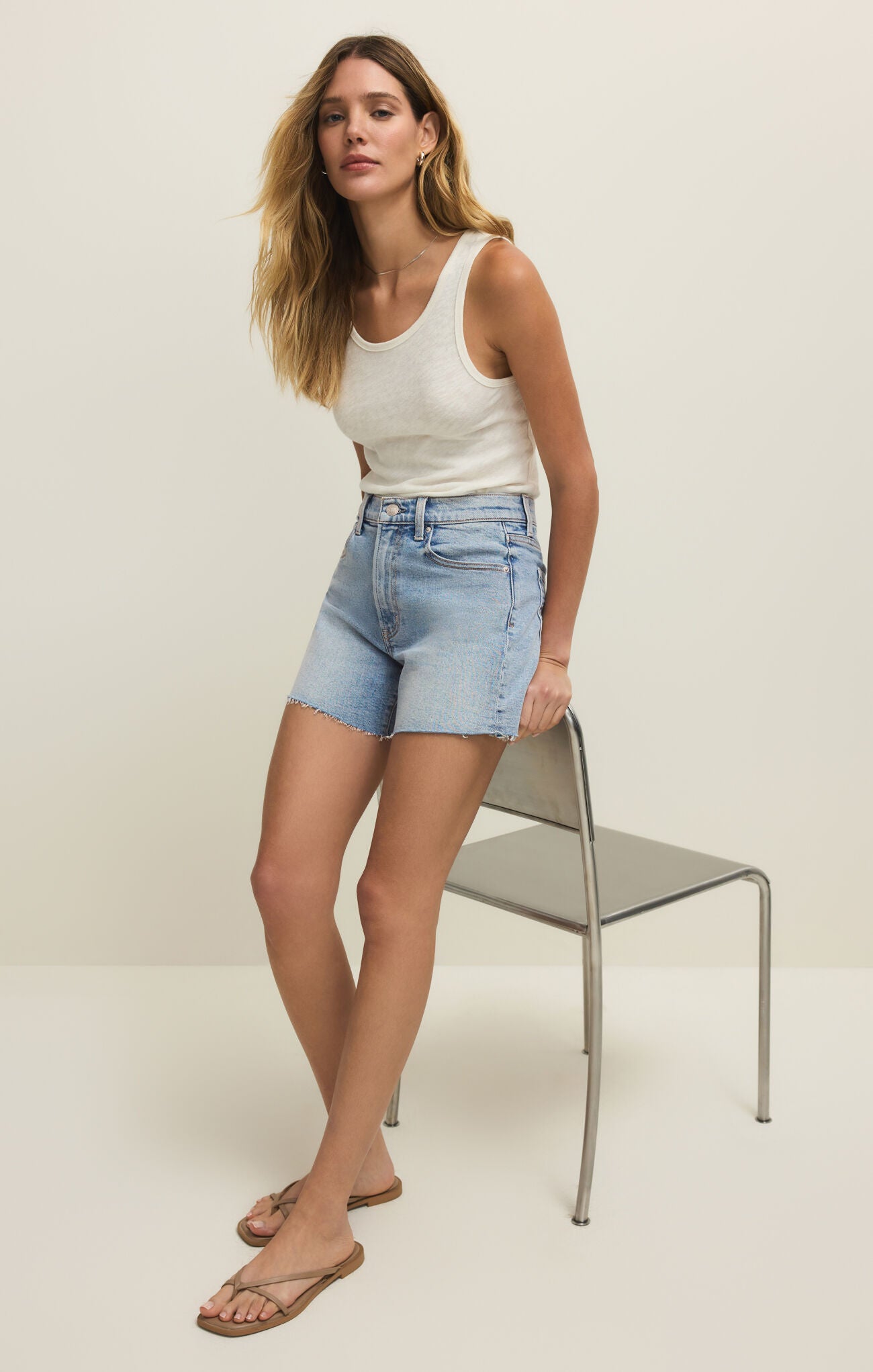 Jonah Mid Rise Relaxed Short - Avalon