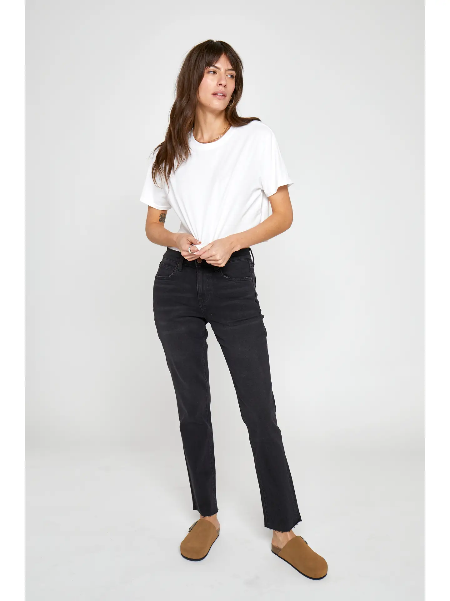 Crosby Mid Rise Relaxed Taper Jean