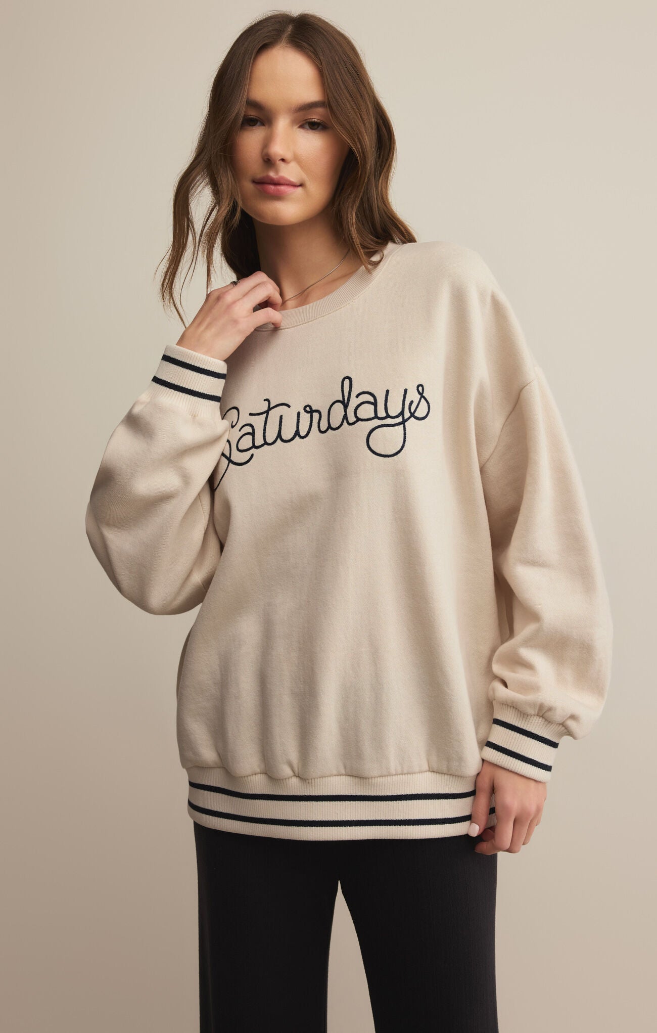 Oversized Saturdays Sweatshirt - Crystal