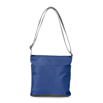 Kennington B Recycled Nylon (Medium)