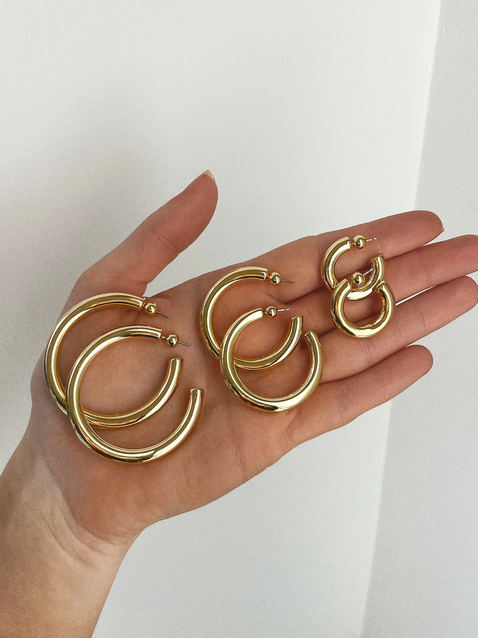 Dalilah Earrings Silver