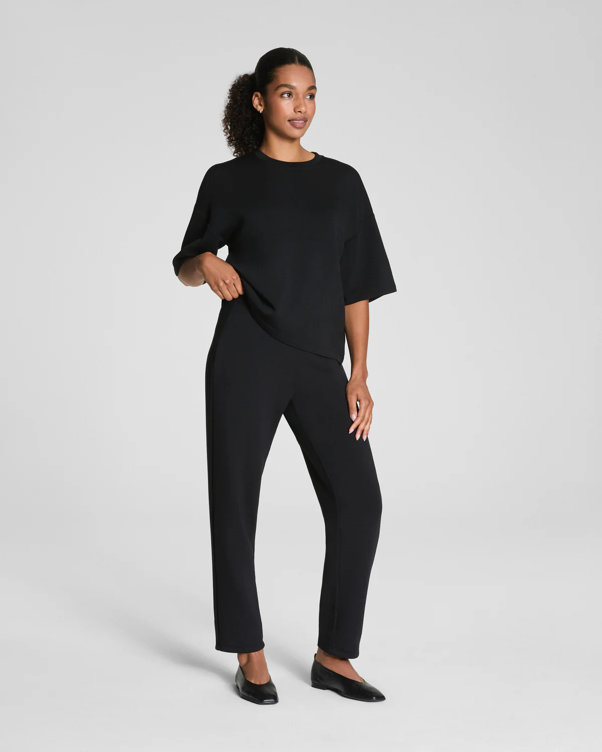Airessential Slim Straight Pant