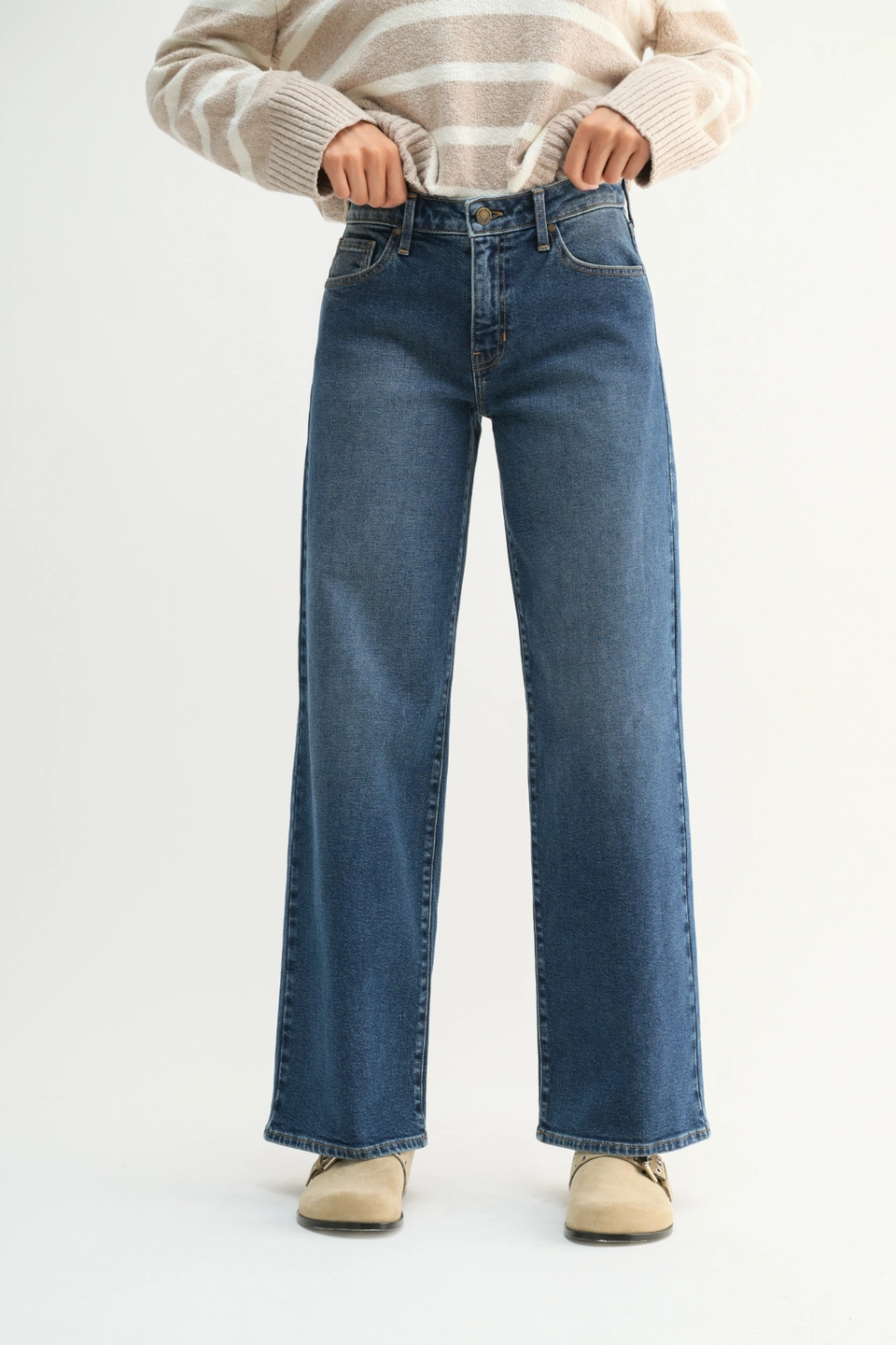 Dark Mid Rise Slim Wide Leg