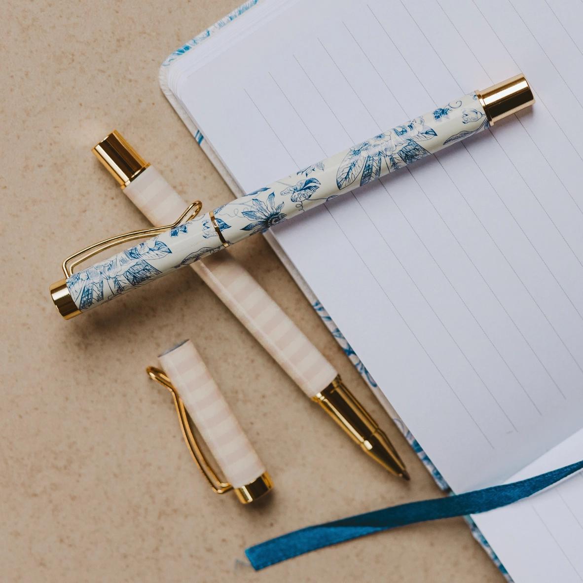 Blue Delft Metal Pen Set - Home Decor & Gifts