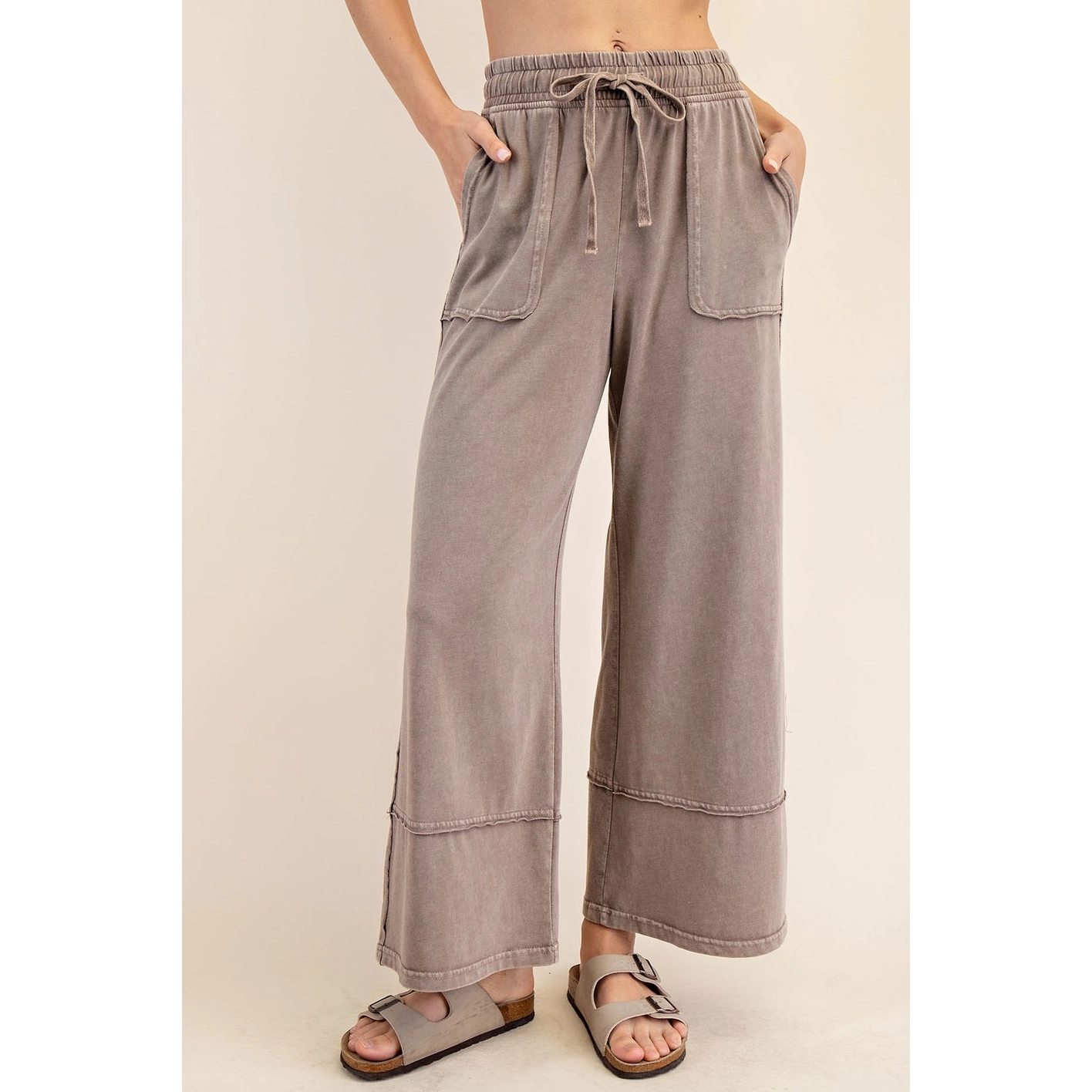 Mineral Washed Wide Leg Pant - Mocha