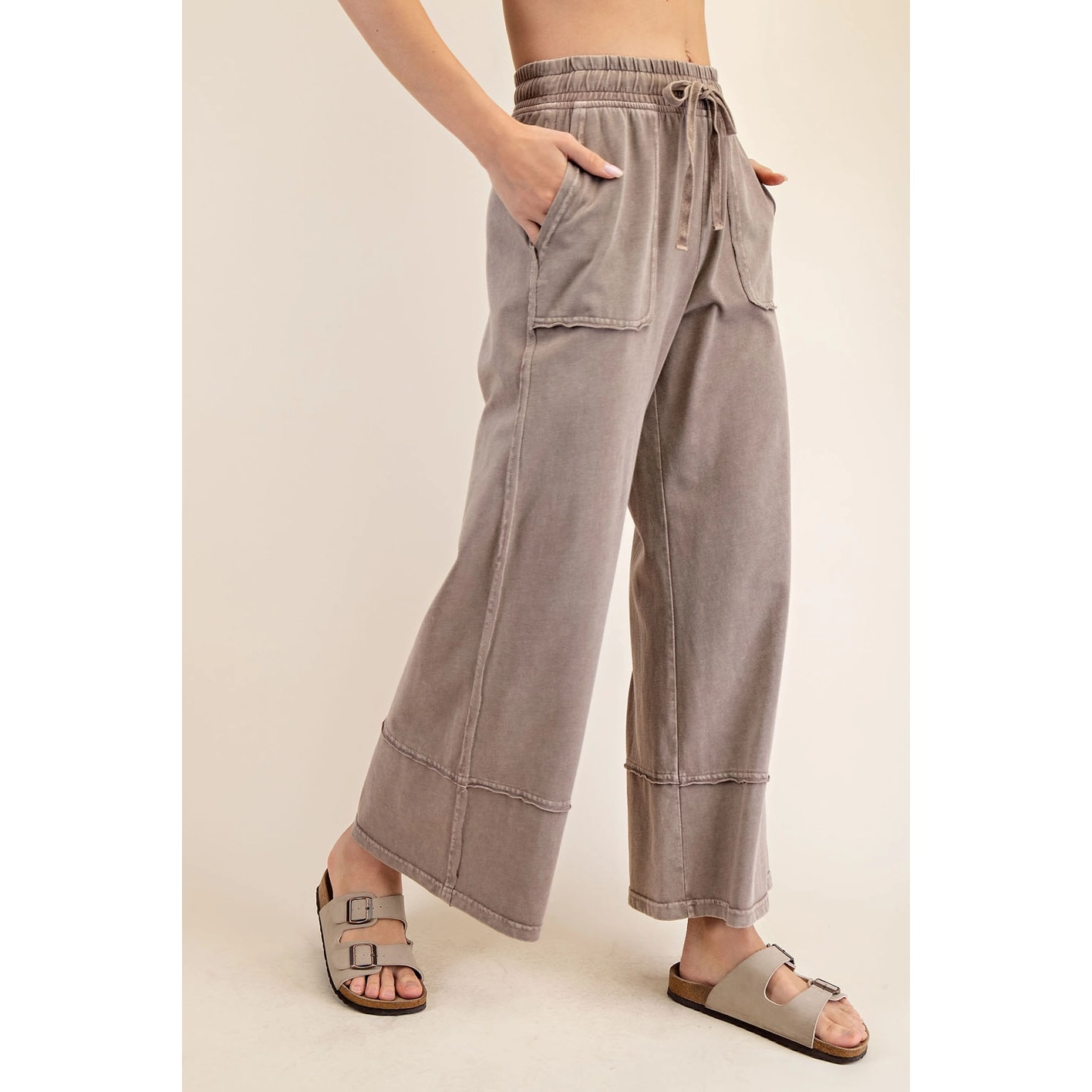 Mineral Washed Wide Leg Pant - Mocha
