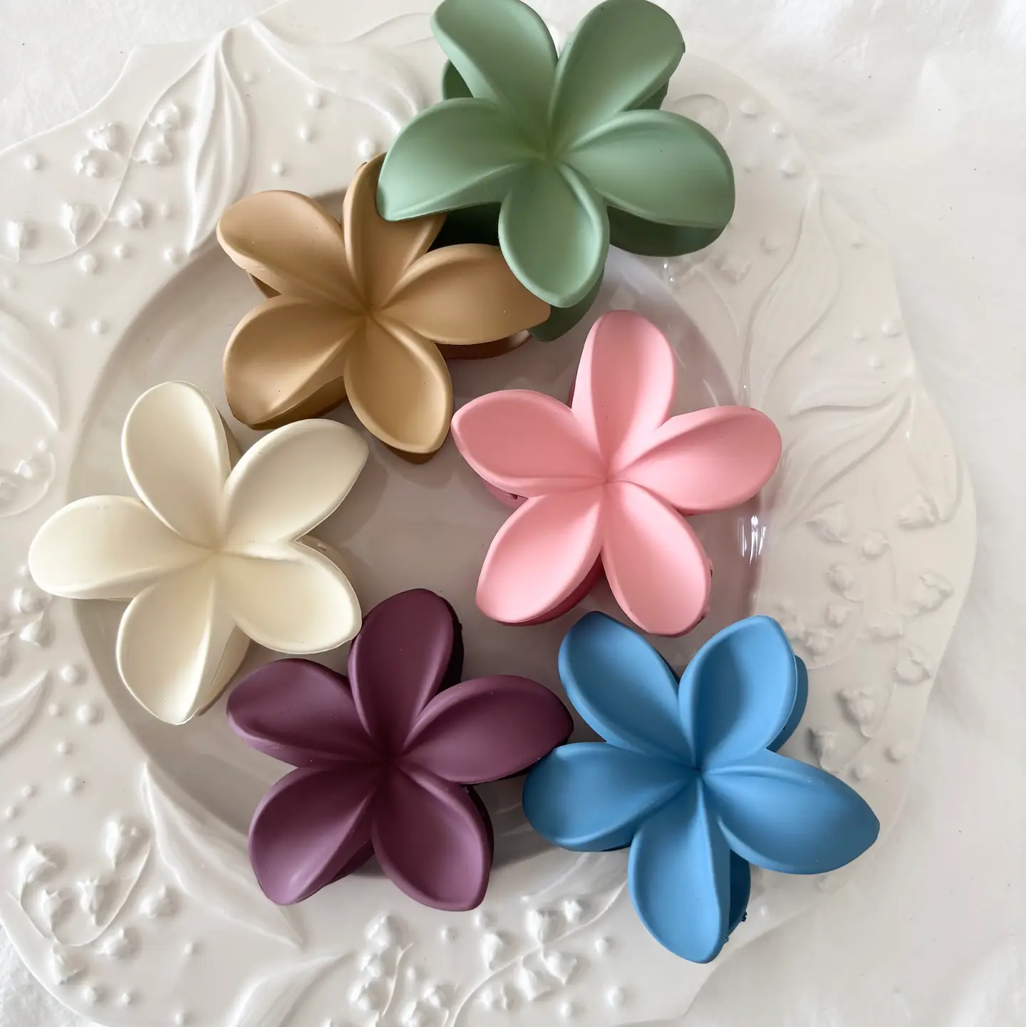 Assorted Glossy Flower Hair Claws - Avani Matte