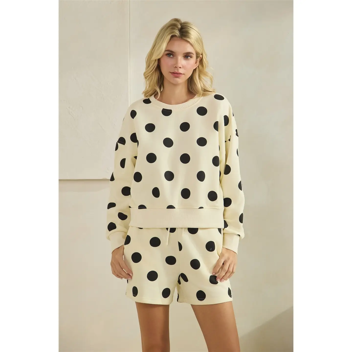 Polka Dot Crew Neck Sweatshirt - Black/Cream
