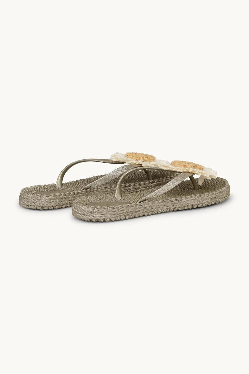 Flip-Flops Flower