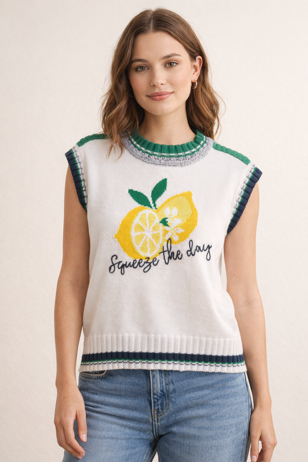 Contrast Detail Graphic Sweatshirt - White/Yellow
