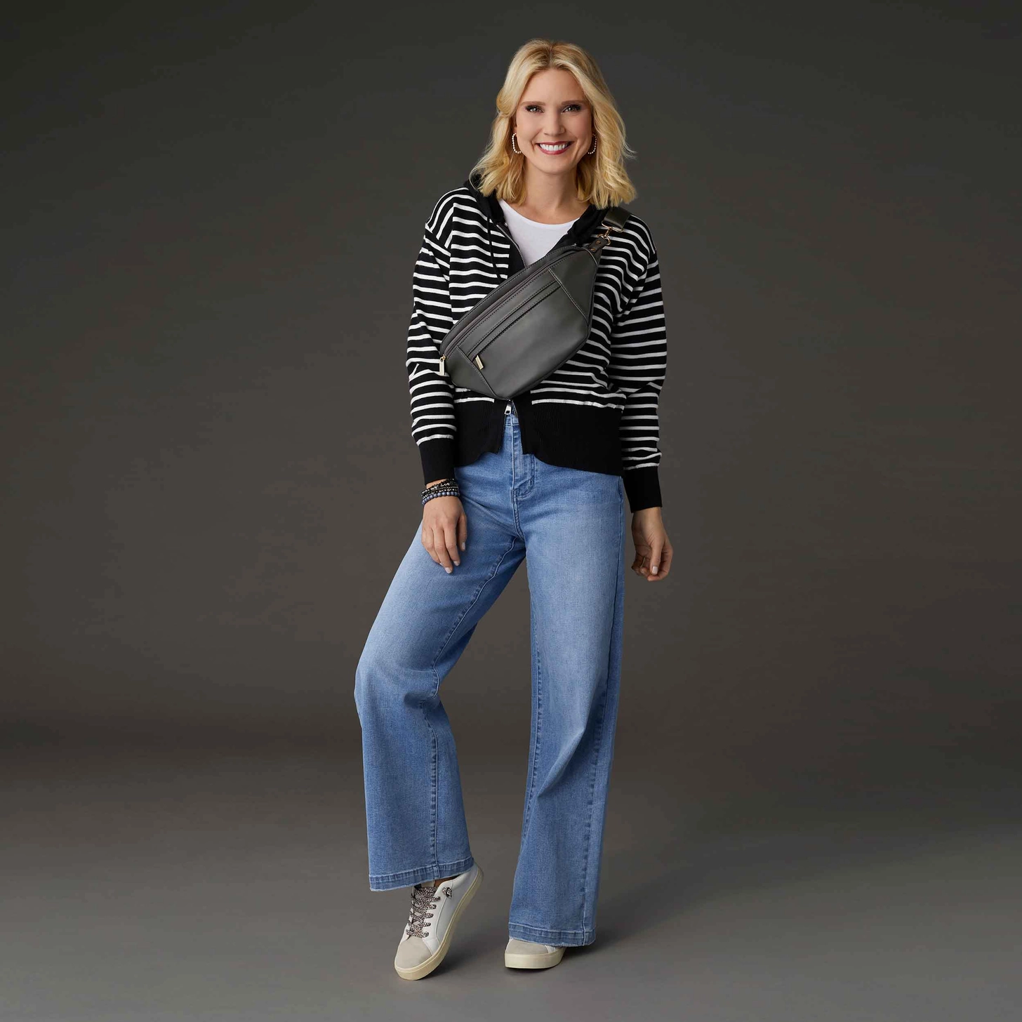 Everstretch Wide Leg - Medium Denim