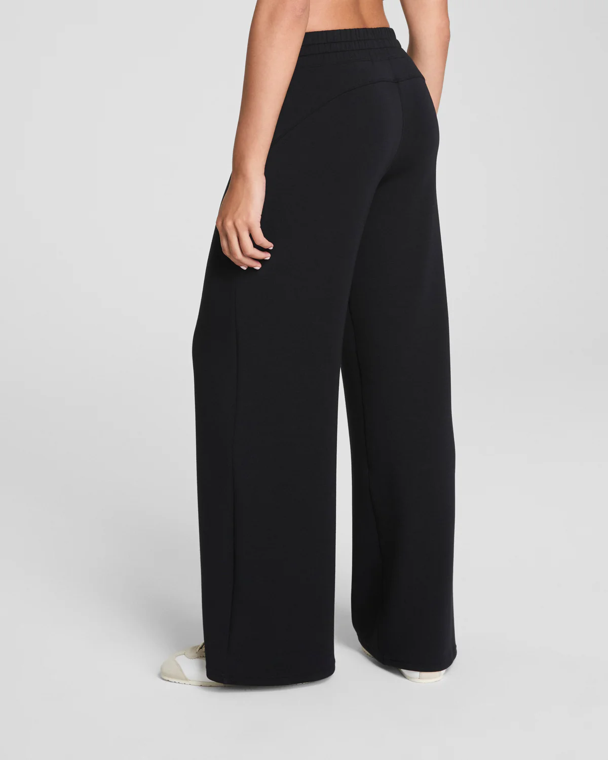 Airessential Wide Leg