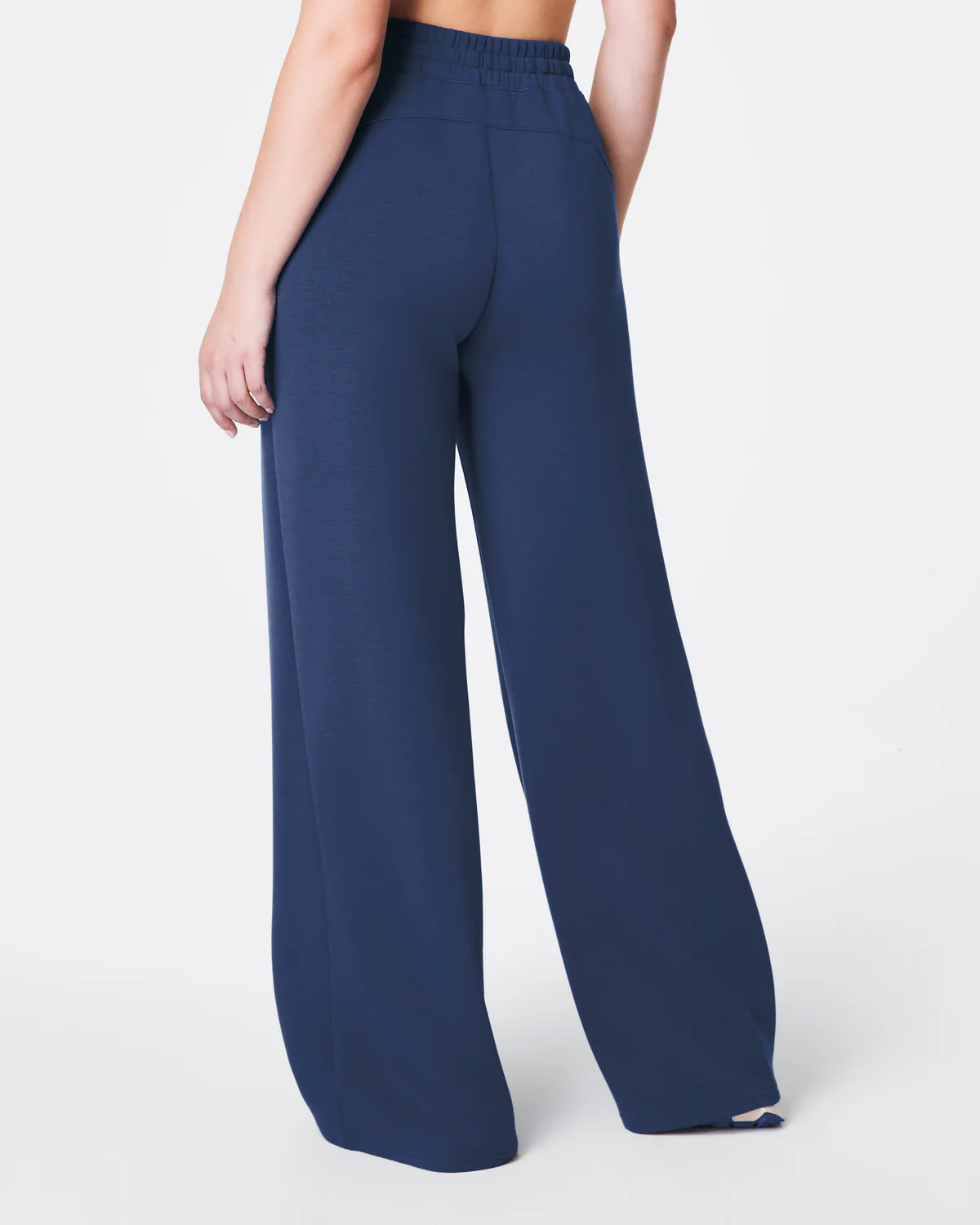 Airessential Wide Leg