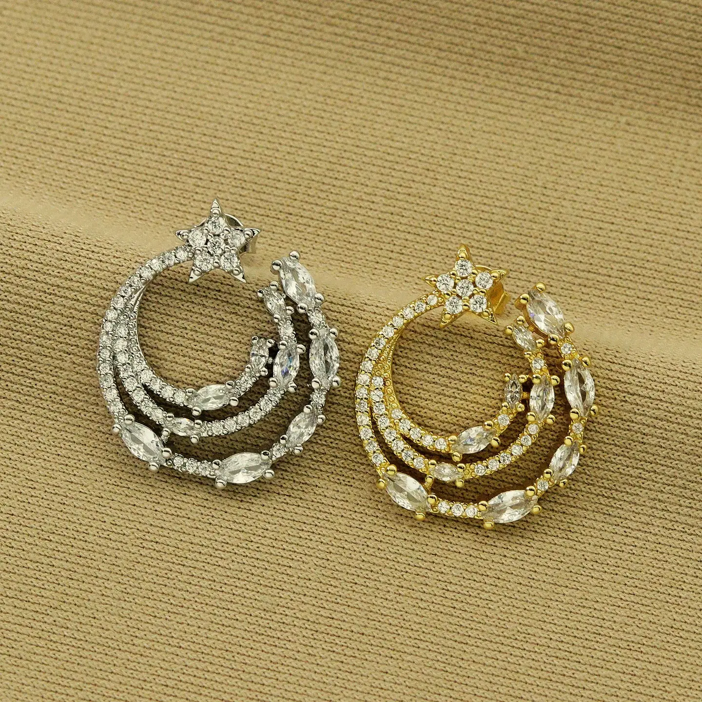 Cz Triple Round Ring with Star Latch Back Earrings