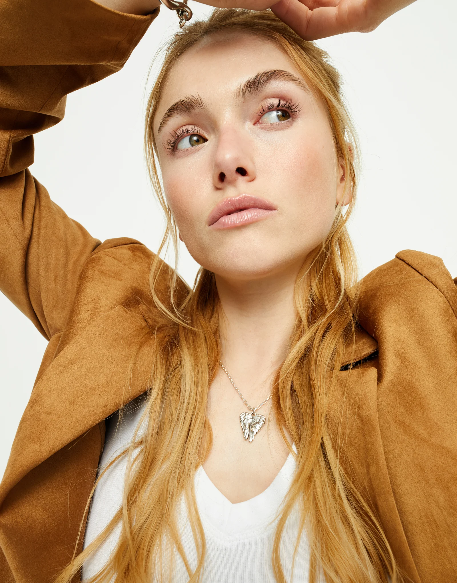 Ser Invencible Necklace - Sterling Silver