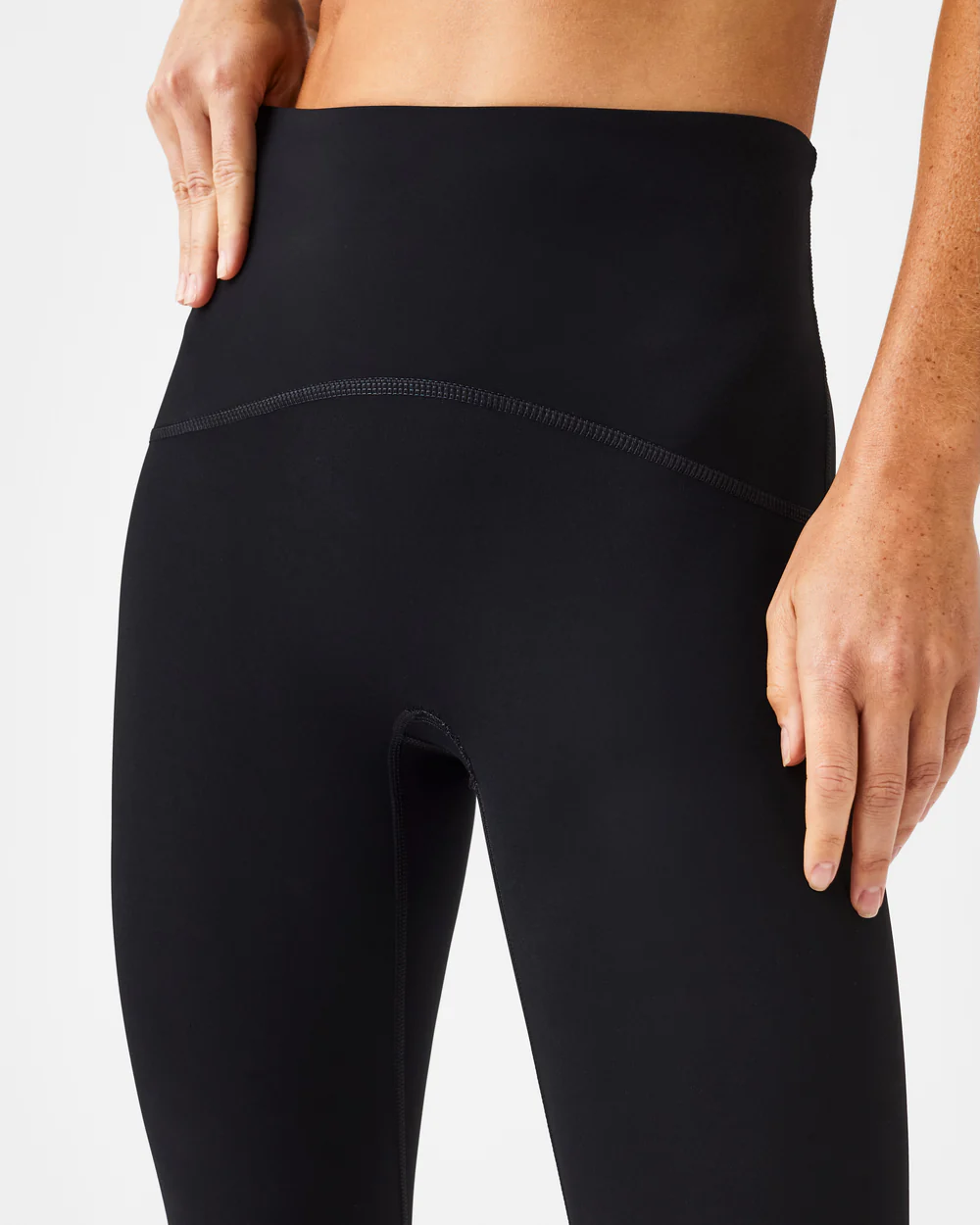 SPANX Shape Booty Boost 7/8 Leggings