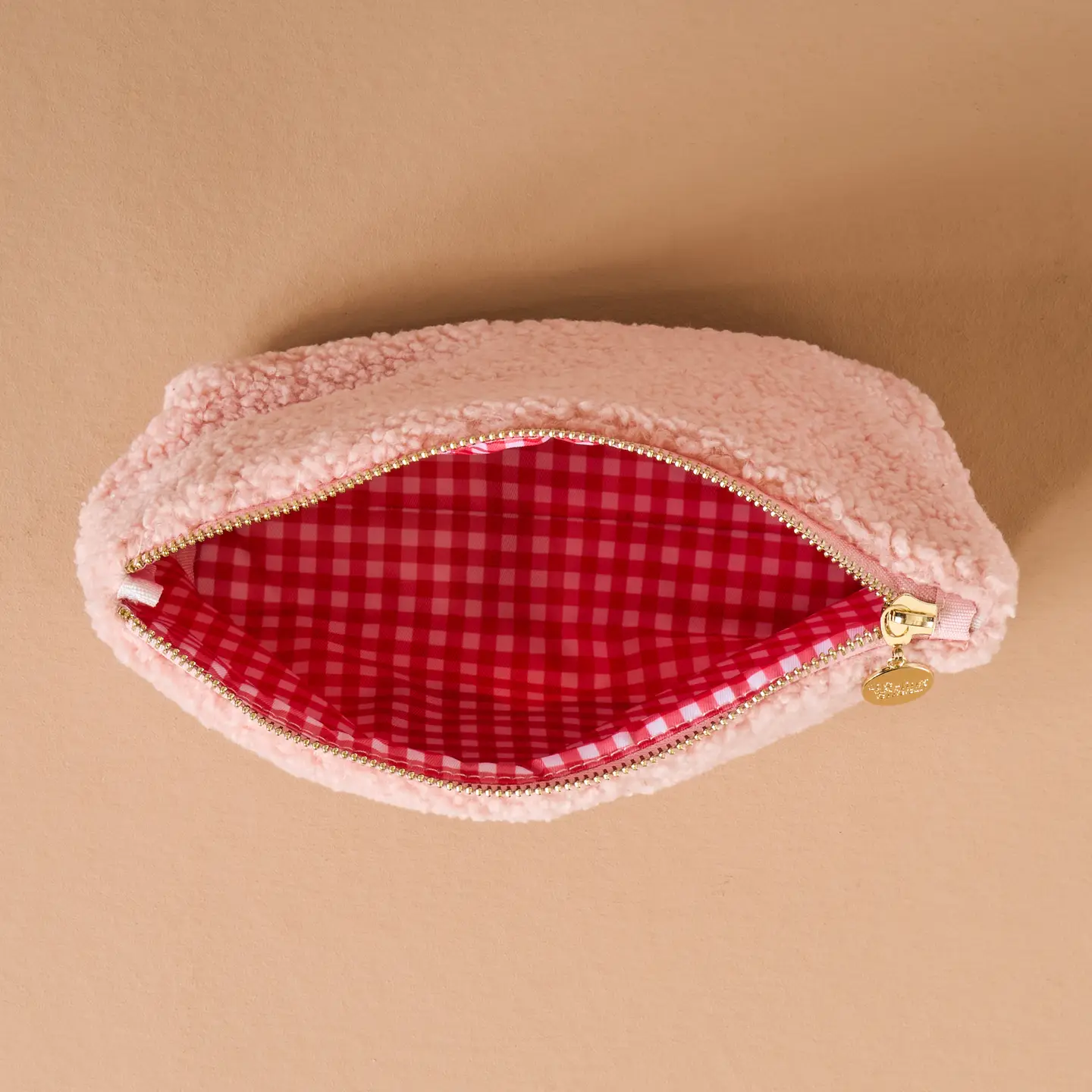 Teddy Pouch - Teddy Bear Hugs
