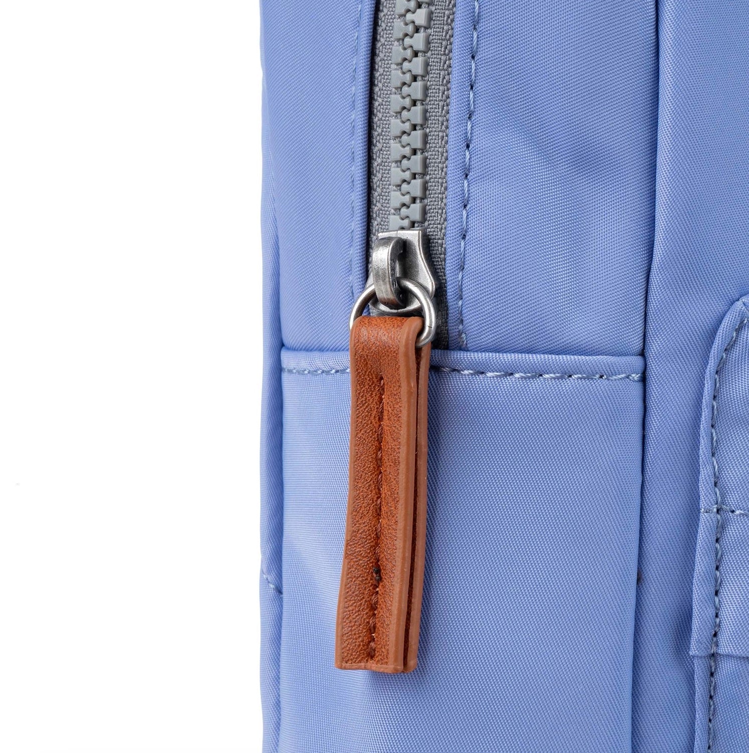 Willesden B Large Recylced Nylon