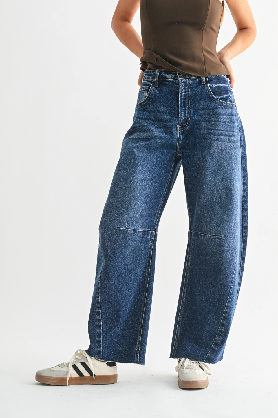 Dark Barrel Jean w/Seams