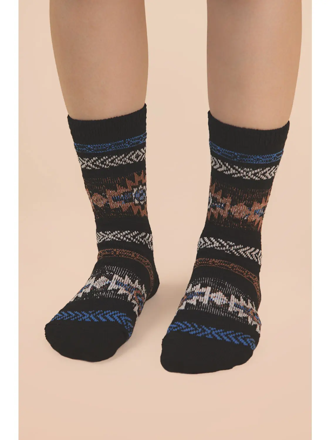 Aztec Graphic Cozy Crew Socks