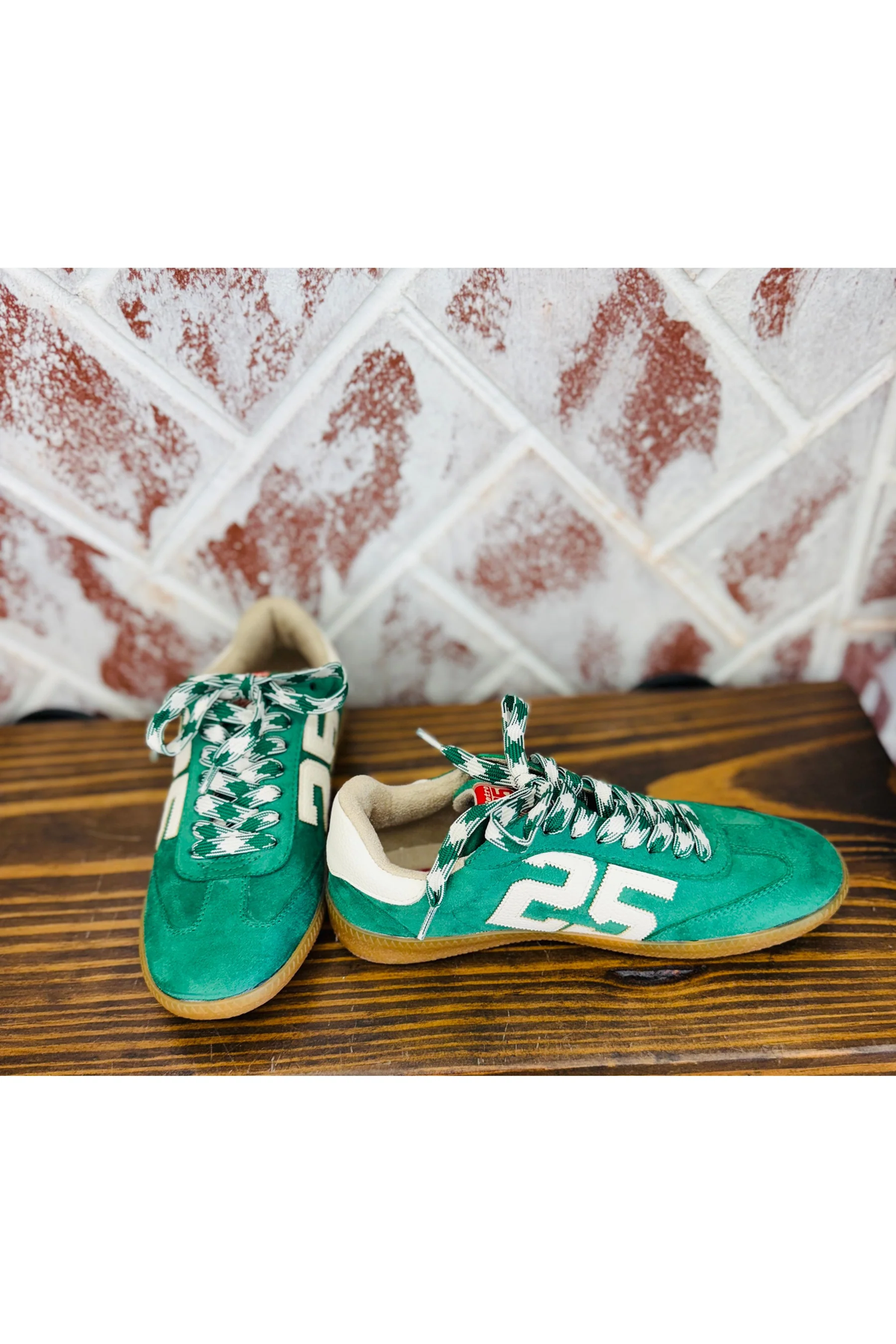 Shushop Retro 25 Shoe - Green Suede